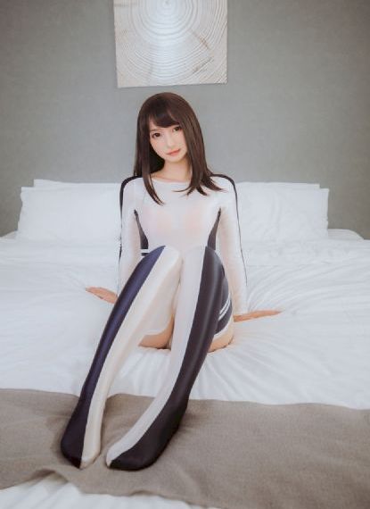 侵犯熟睡女在线观看hd_BD英语全集在线观看