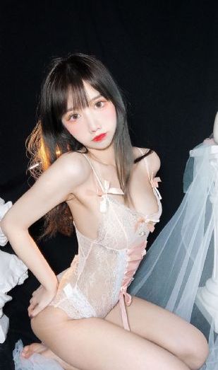 伯爵夫人三个女儿_4K韩国电影在线观看
