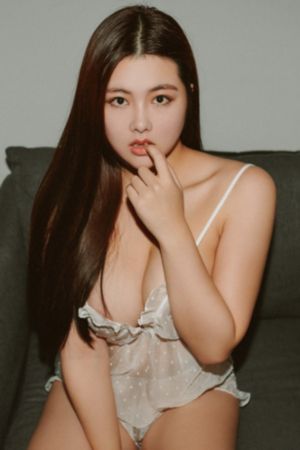 一只梨花压海棠_蓝光HD在线观看