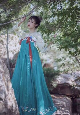 《太空旅客》完整版_在线视频免费观看