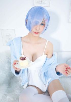 白夜追凶第二部_十万网红美女美酱